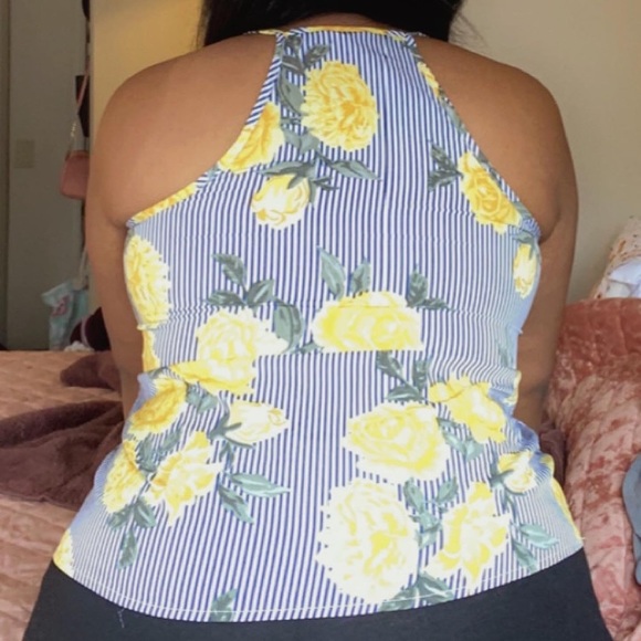 SOLD❗️Navy Blue & Yellow Blouse💛💙 - Picture 5 of 5